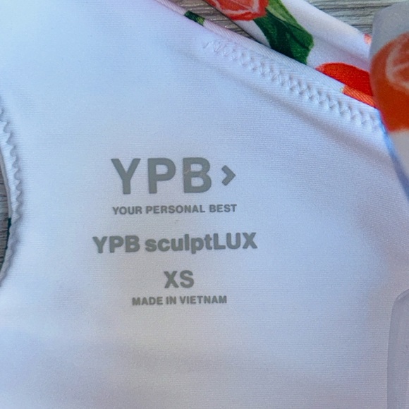 🍊 YPB sculptLUX Strappy-Back Crop Tank Oranges Abercrombie & Fitch XS NWT - Picture 6 of 9